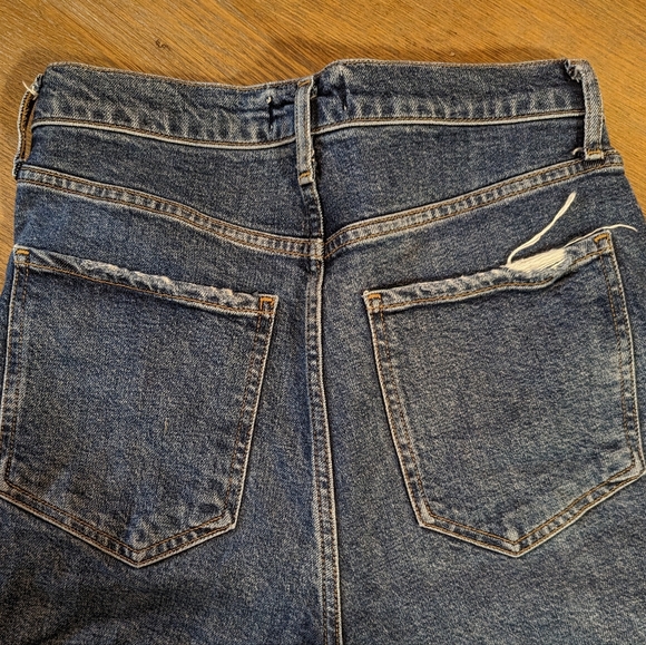 Agolde Distressed Riley Jeans - Picture 2 of 9